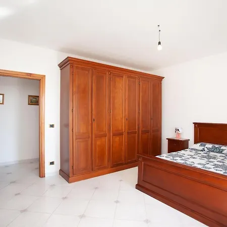 Casa Vacanza Maria דירה